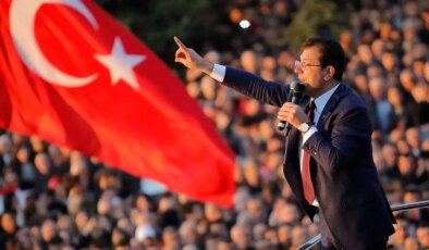 İmamoğlu cumartesiyi işaret etti, saat verdi: ‘Ben diyen gidecek, biz diyen gelecek!’