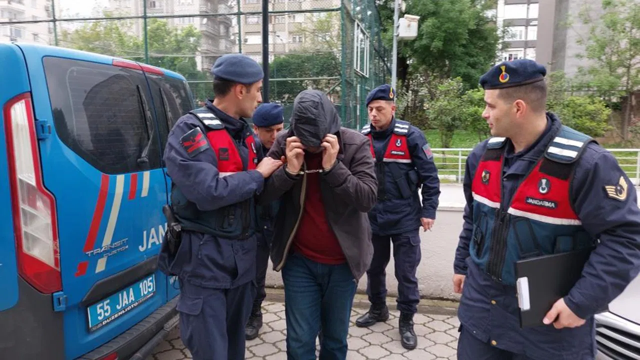 İnternetten izledi: Evini uyuşturucu tarlasına çeviren şahıs tutuklandı