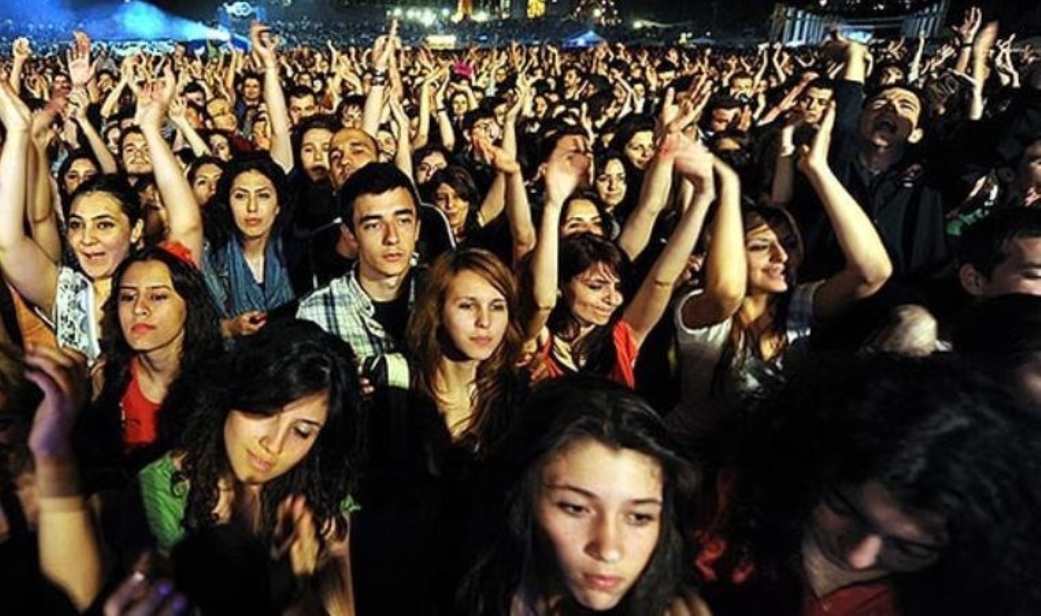 İPA raporu: Gençlik arasında geçim krizi, umutsuzluğu ve göç eğilimini artırıyor