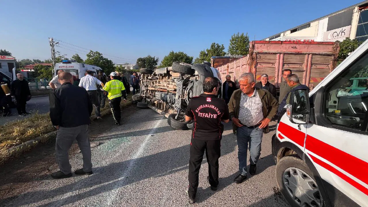 İşçi servisi ile otomobil çarpıştı: Çok sayıda kişi yaralandı!