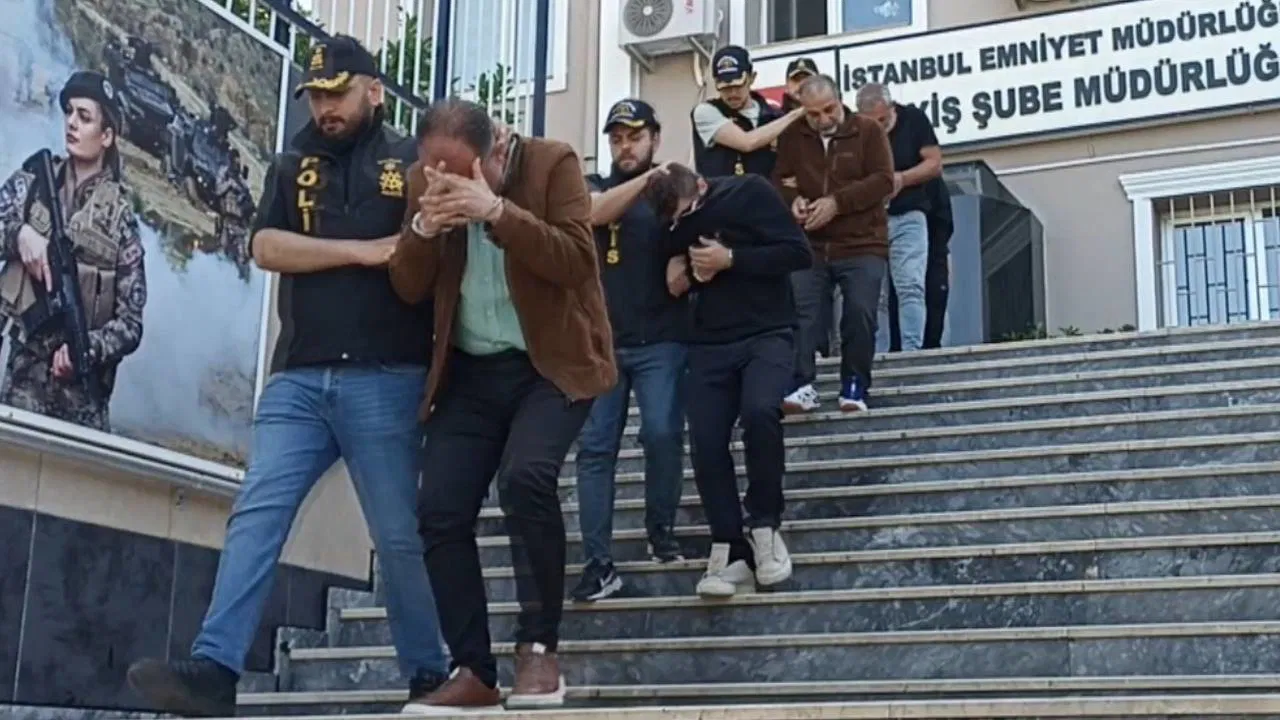 İstanbul’da ‘change’ operasyonu: Gözaltılar var!