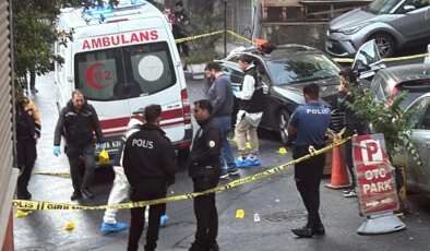 İstanbul’da kan donduran anlar… Kağıthane’de otomobile silahlı saldırı: Saldırganların 30 suç kaydı çıktı!