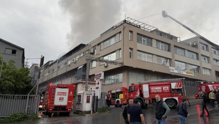 İstanbul’da tekstil fabrikasında yangın paniği!