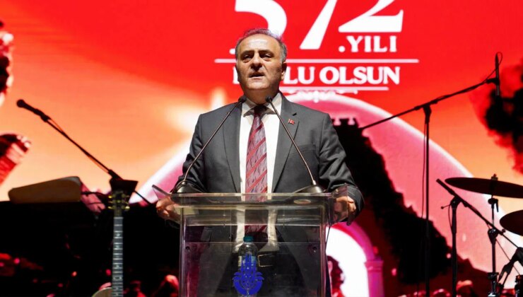 İstanbul’un fethinin 572’nci yıl dönümü kutlandı: İmamoğlu’na selam gönderildi