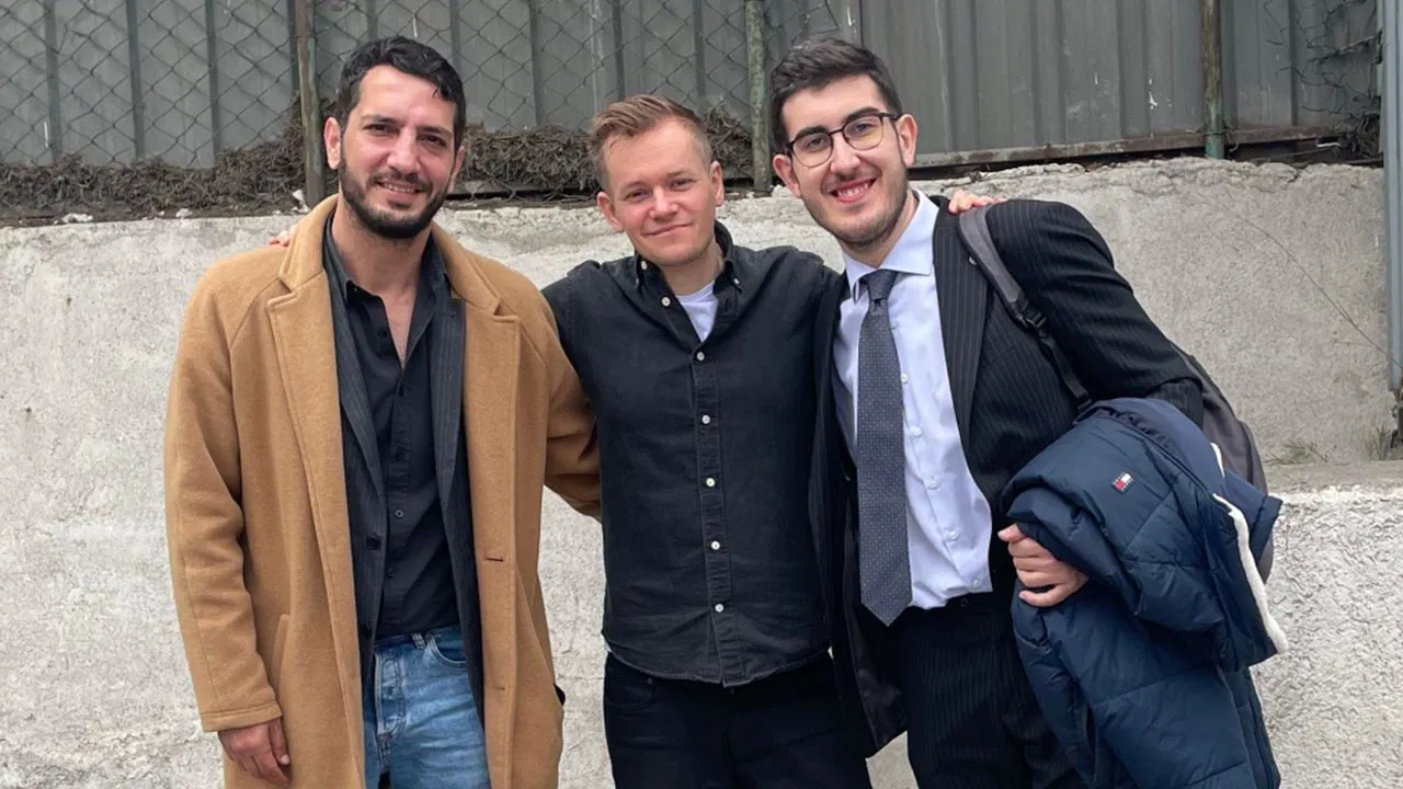 İsveçli gazeteci Joakim Medin tahliye edildi