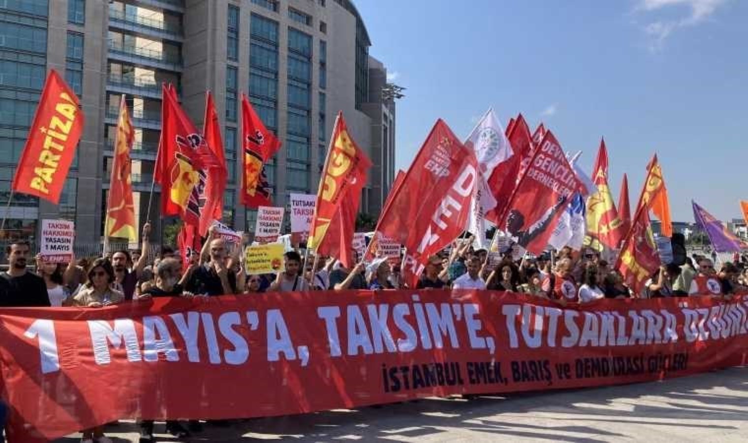 Kadıköy 1 Mayıs’ına resmi izin çıktı