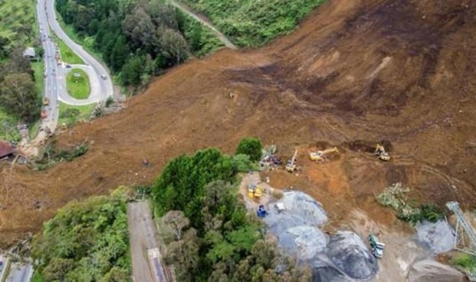 Karadeniz alarm veriyor: Heyelan ve sel tehlikesi kapıda