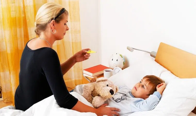 Keyifli yaz günleri hastalığa dönüşmesin: Yaz mevsiminde çocuklarda en sık görülen 6 sağlık sorunu