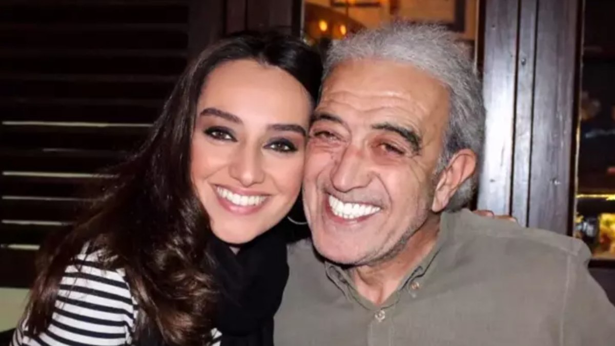 Kızı Türkü Akbayram’dan duygulandıran paylaşım! Babası Edip Akbayram ile her gün oturduğu yeri paylaştı