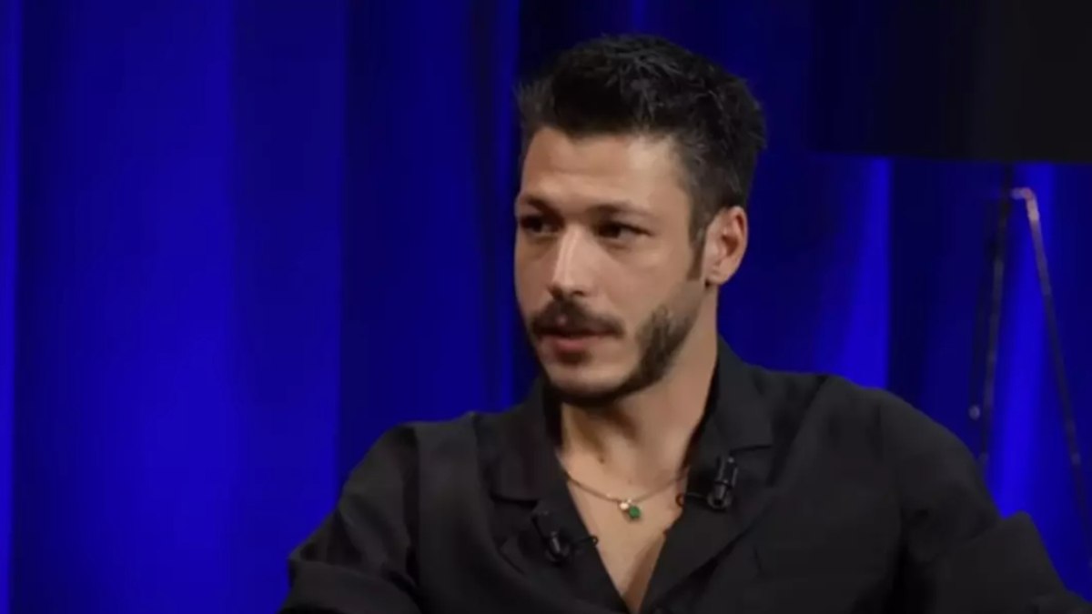 Kubilay Aka, sevgilisi Hafsanur Sancaktutan’la tanışma hikayelerini anlattı