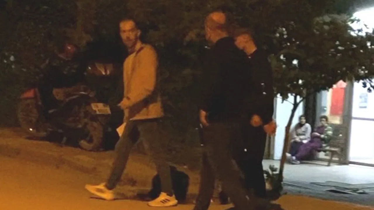 ‘Lazer tutma’ kavgası: 2 kişi bıçaklandı