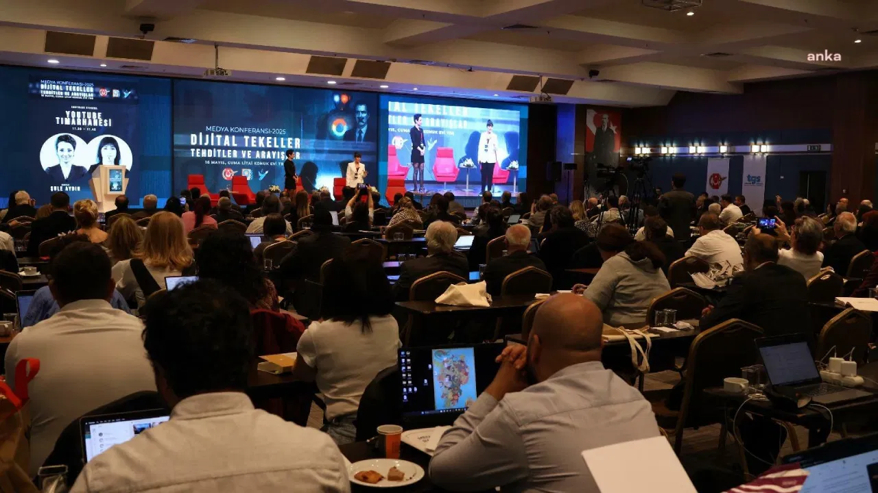 Medya konferansı sonuç bildirgesi: ‘Google’ın başını çektiği dijital platformlar, gazetecilik üzerinde dijital sömürgeciliğe dayalı hegemonya oluşturmuştur’