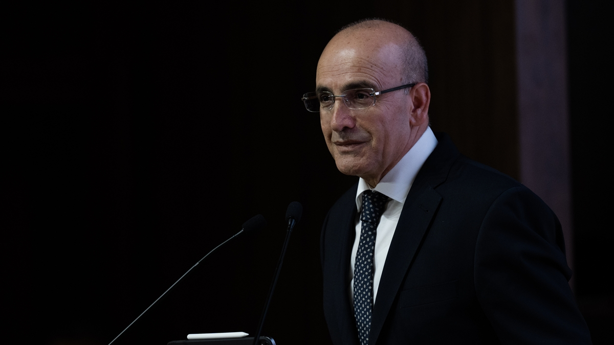 Mehmet Şimşek: 2025 yılında enflasyon düşmeye devam edecek