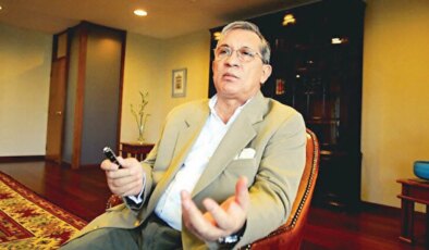 Merkez Bankası’nın eski başkanı Rüşdü Saracoğlu hayatını kaybetti