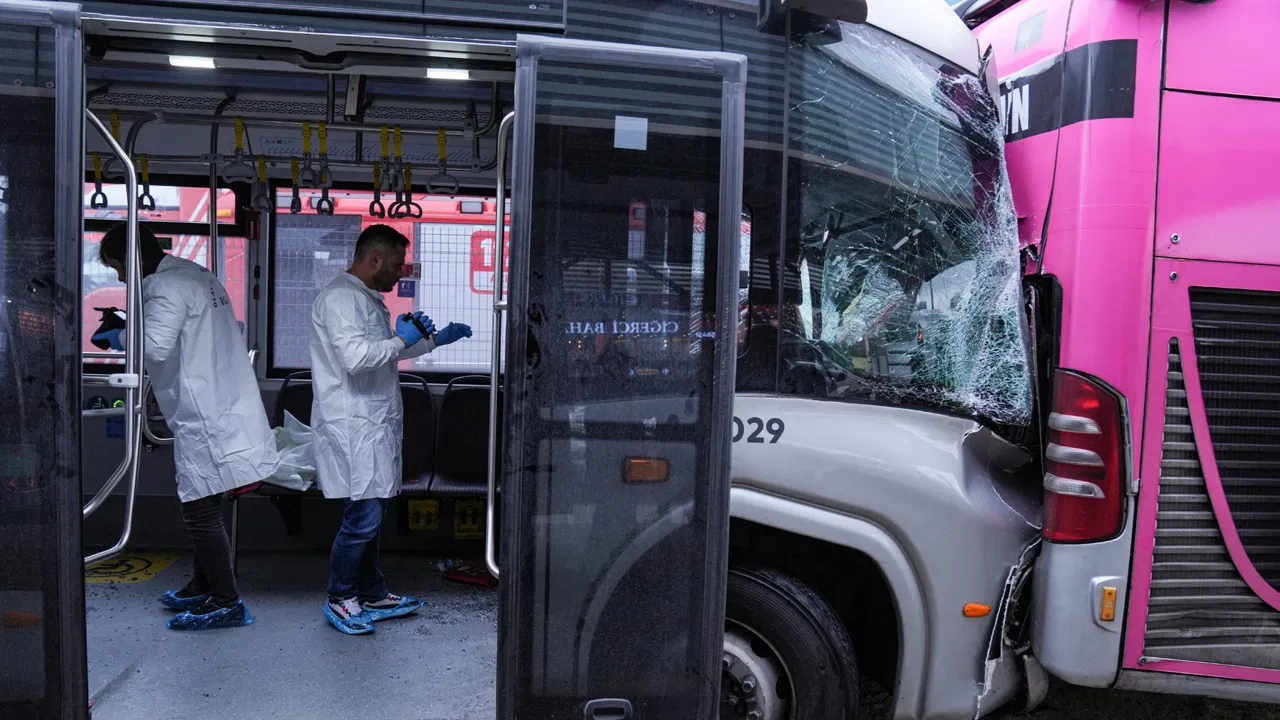 Metrobüs kazasında tutuklanan şoförün ifadesi ortaya çıktı: ‘Frene bastım ancak yavaşlamadı’