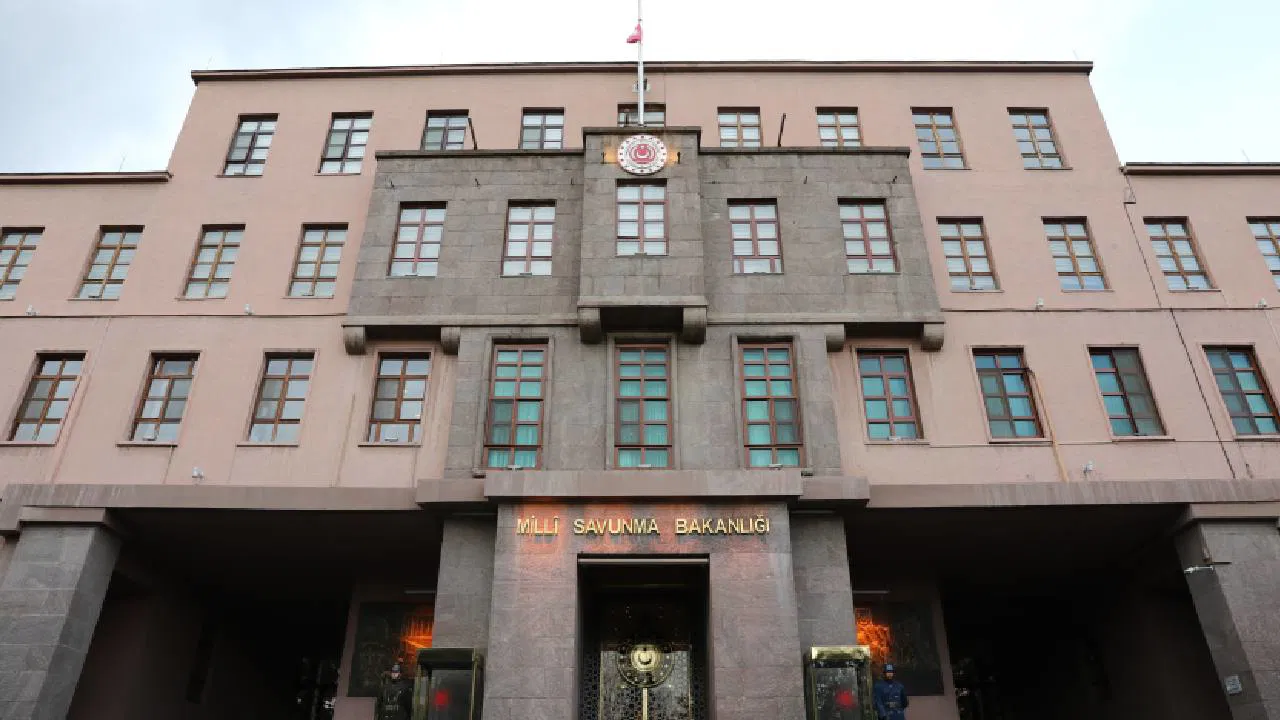 MSB’den Yunanistan’a tepki: ‘İyi niyetli olmadığı gibi akıllıca bir adım da değil’