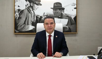 Muhittin Böcek anjiyo oldu