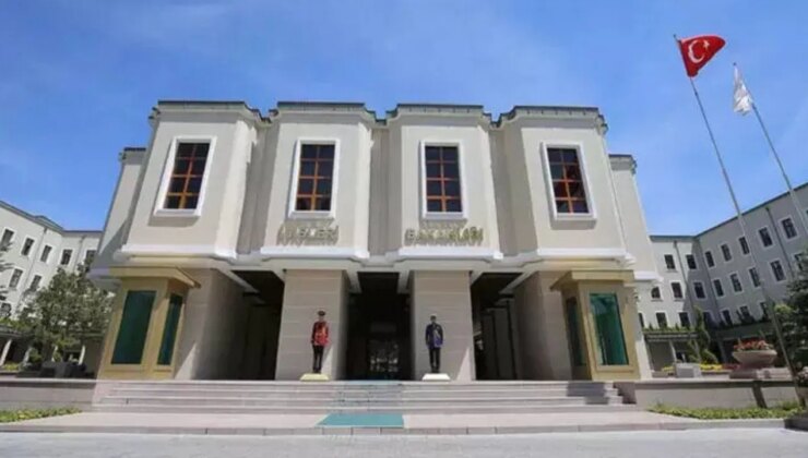 Mülkiye Başmüfettişi nedir, görevleri neler? Mülkiye Başmüfettişi validen üstün mü?