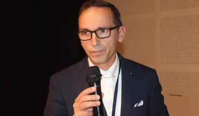 O profesörün ‘Atatürk’ sözlerine tepki yağdı: ‘Sen manyak mısın?’