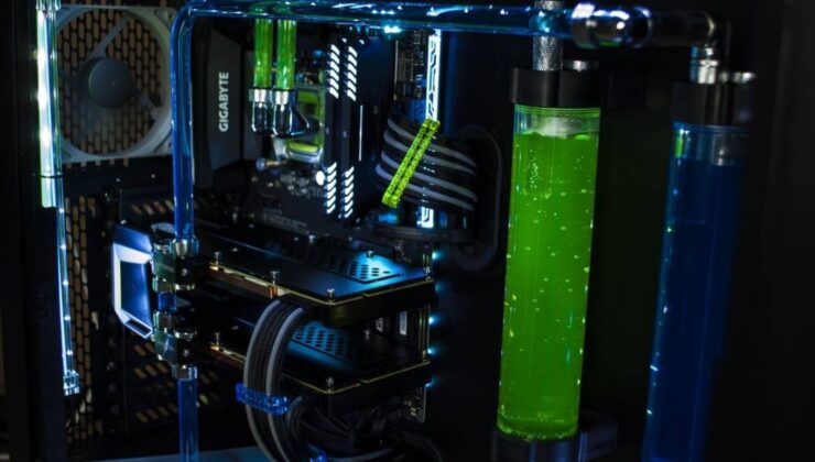 Oyun Bilgisayarı Toplama: Nelere Dikkat Edilmeli?