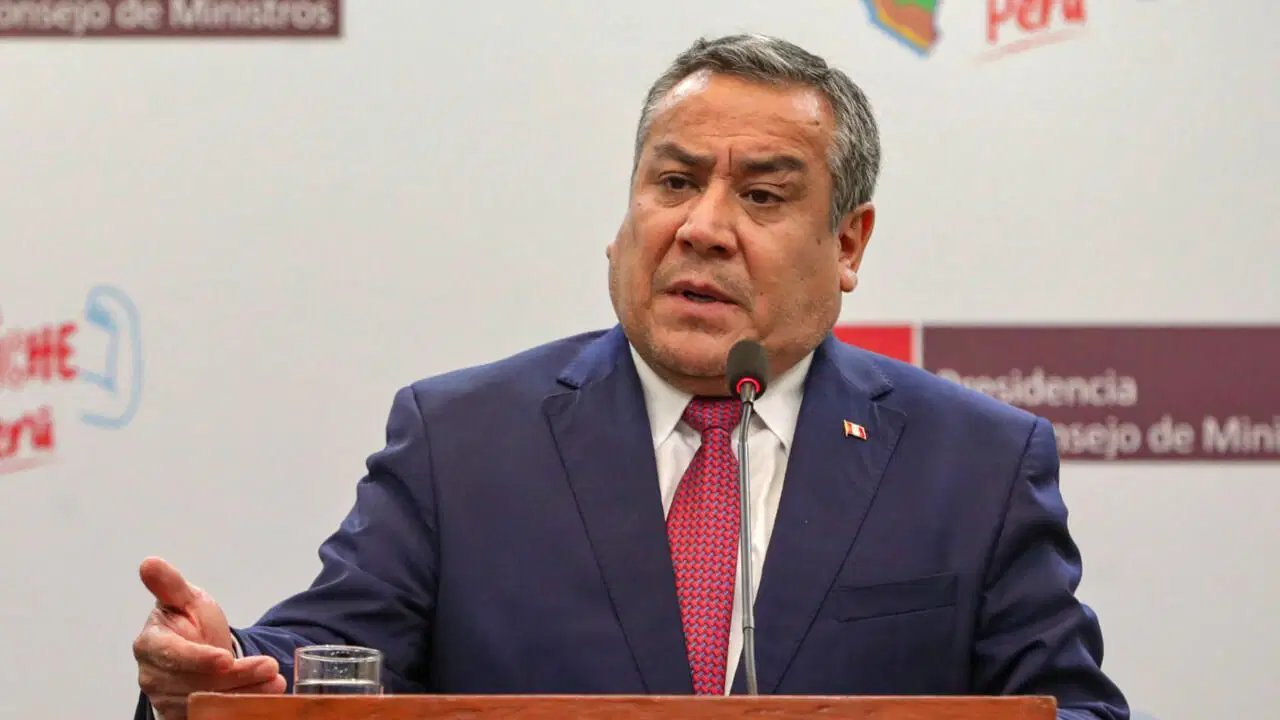 Peru Başbakanı istifa etti