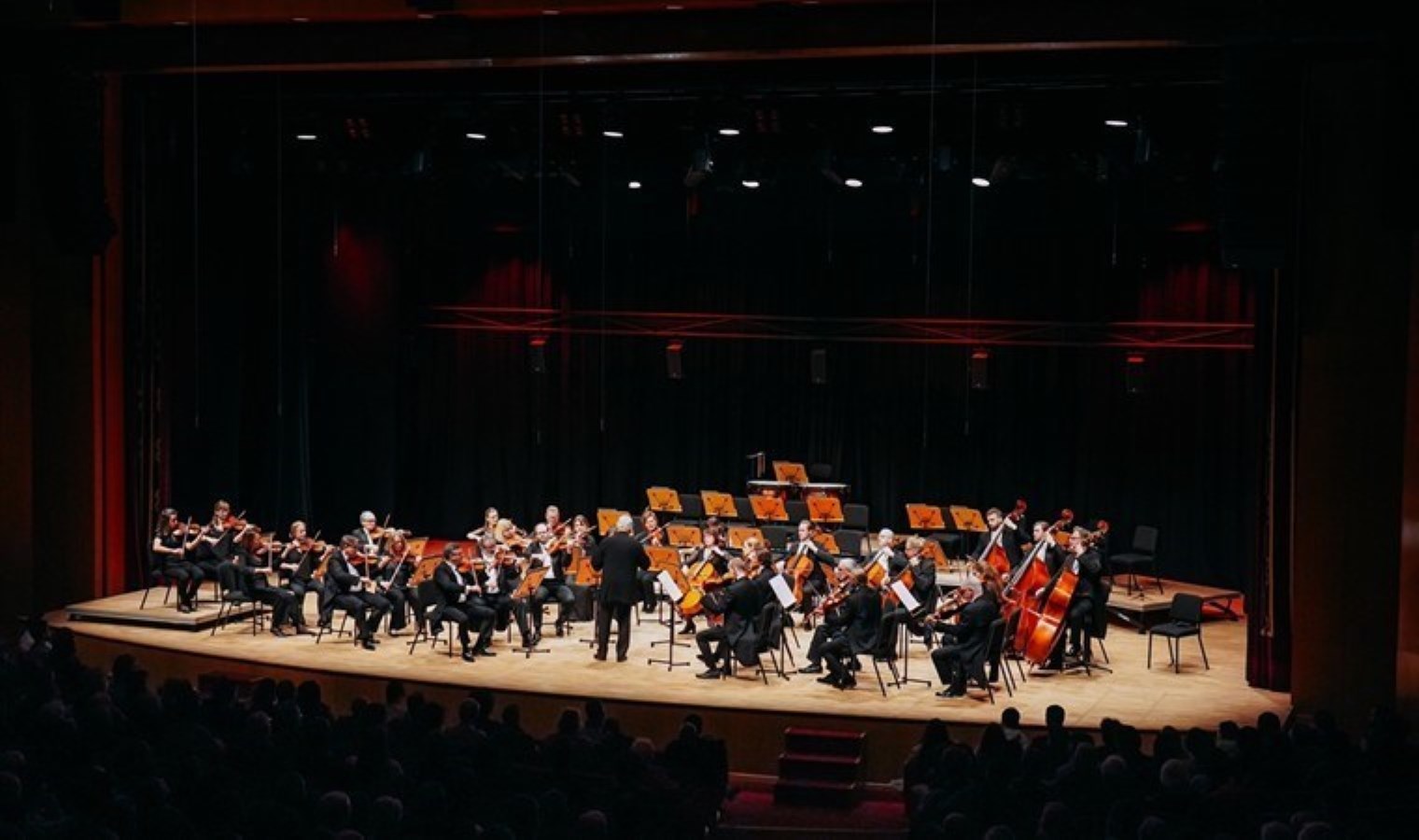 Pinchas Zukerman konserini barış çağrısıyla bitirdi: ‘Yeter artık savaş…’