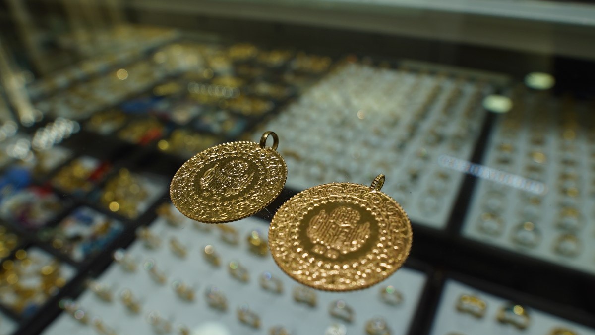 Rekor kıran altında sahteciliğe dikkat