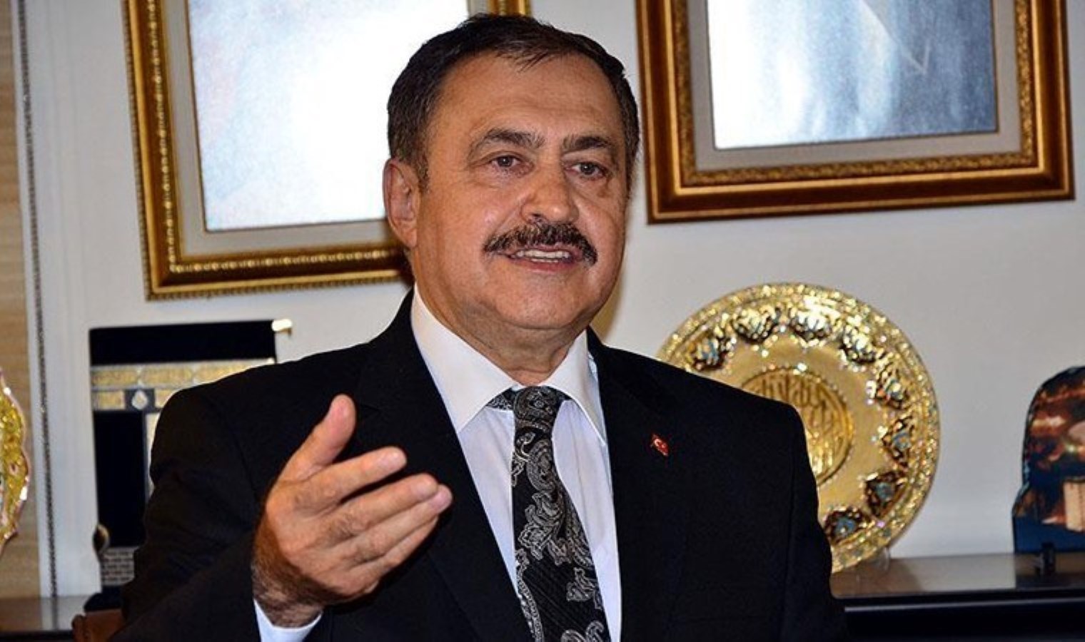 Resmi Gazete’de yayımlandı: Irak Özel Temsilciliği’ne Veysel Eroğlu atandı