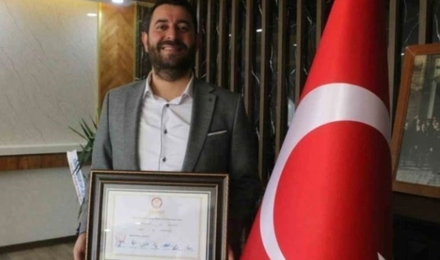 Samandağ Belediye Başkanı Emrah Karaçay kimdir, kaç yaşında? Emrah Karaçay hangi partiden?