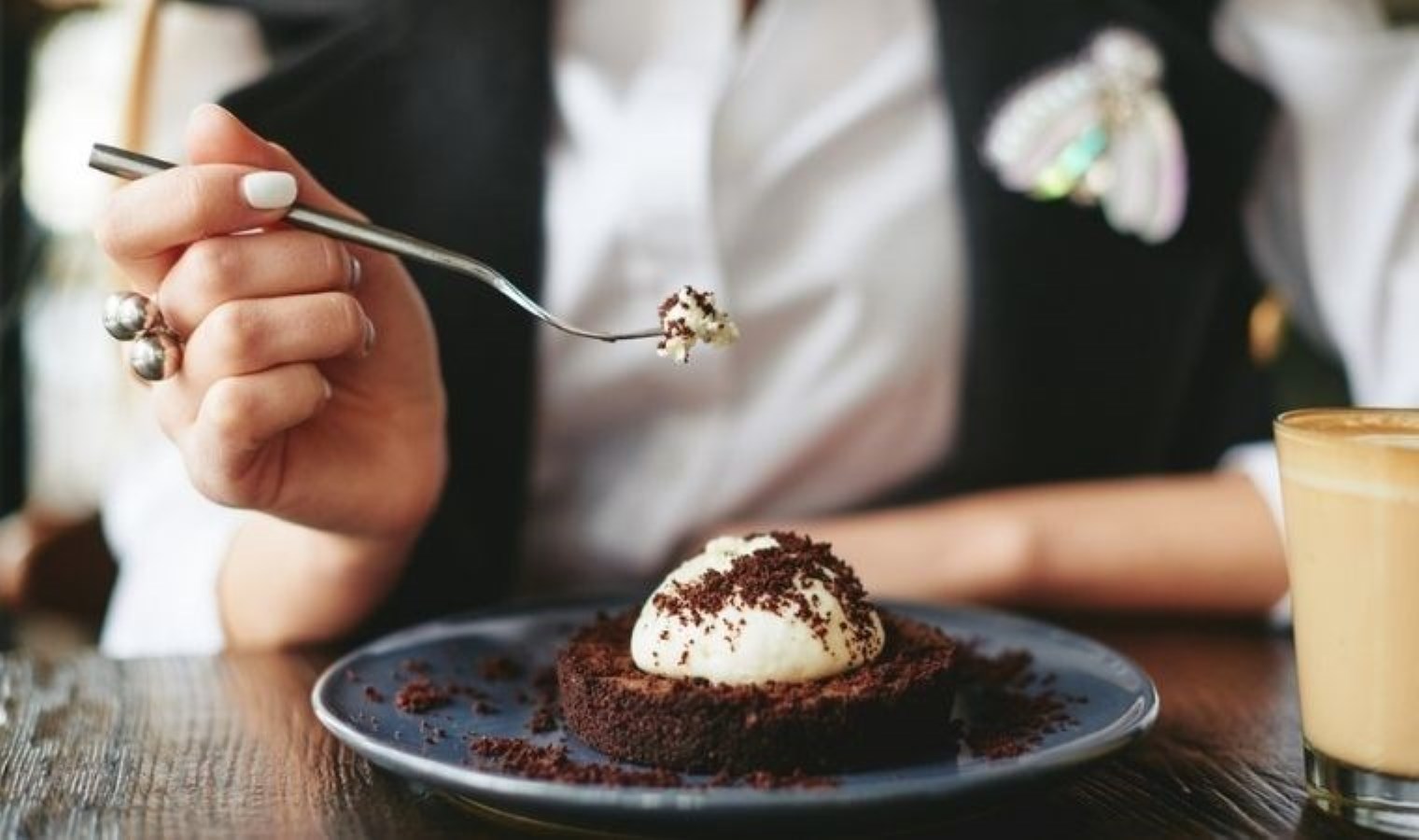 Şeker tüketimini kontrol altına alarak dengede kalın: Tatlı krizini yenmenin 8 püf noktası