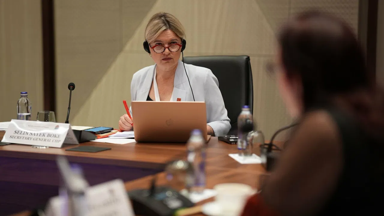 Selin Sayek Böke, Kadın Sosyalist Enternasyonal Başkan Yardımcılığı’na seçildi