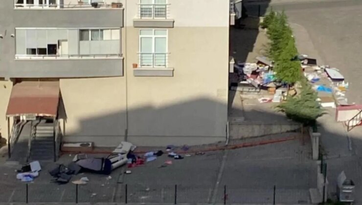 Sinir krizi geçirdi, evdeki eşyaları sokağa attı!