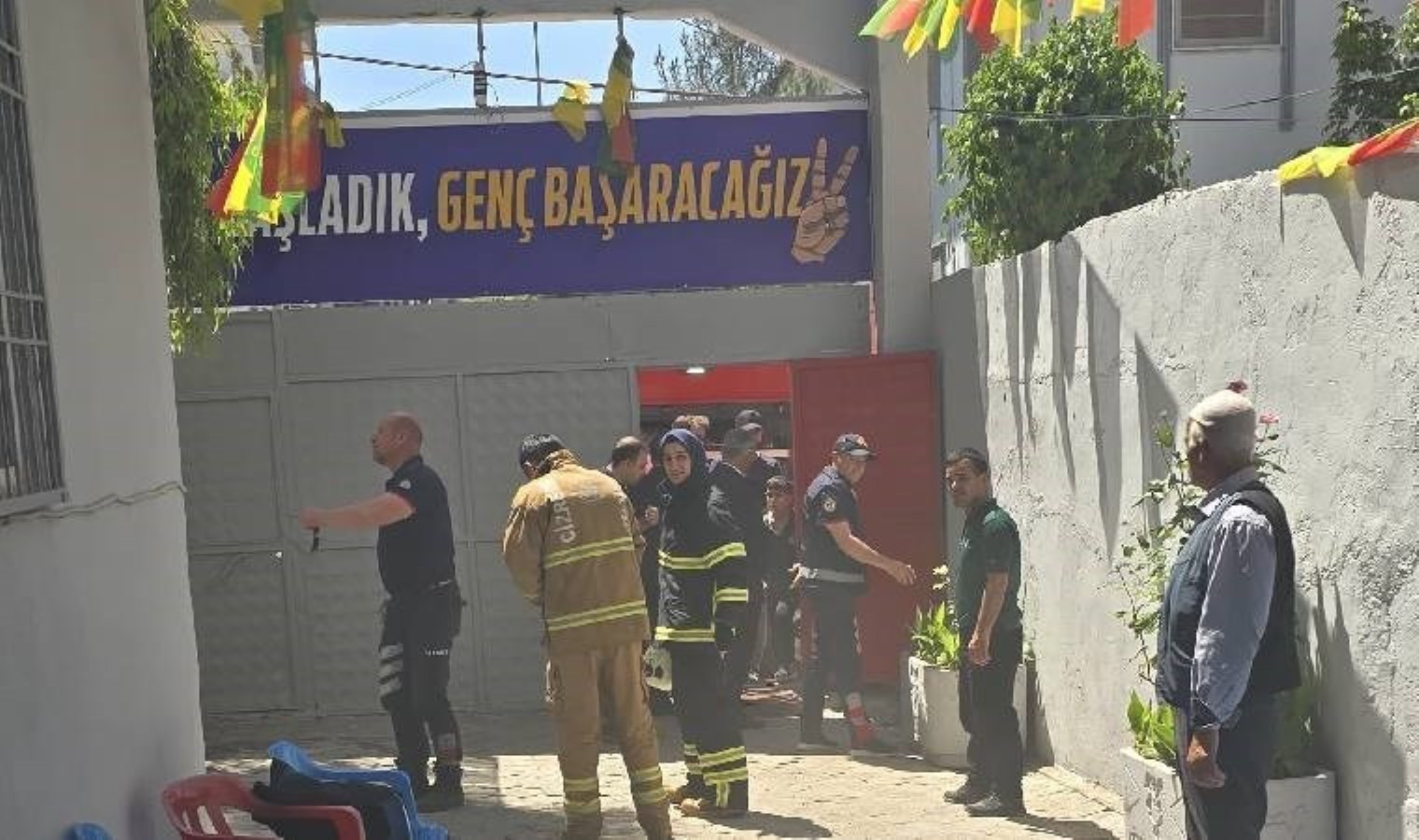 Şırnak’ta DEM Parti binasında yangın paniği!