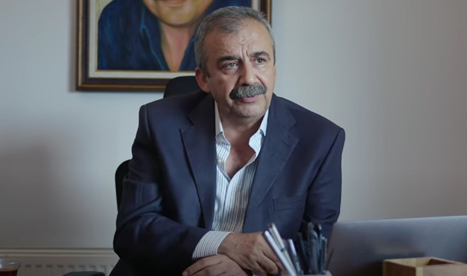 Sırrı Süreyya Önder’in rol aldığı son filmin fragmanı yayımlandı!