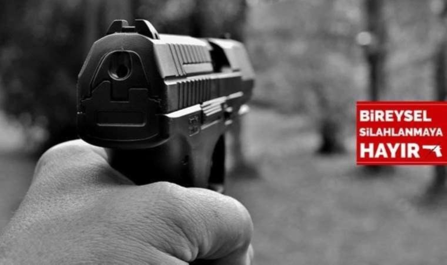 Sosyal medyada silahlı fotoğrafını paylaştı, yakayı ele verdi