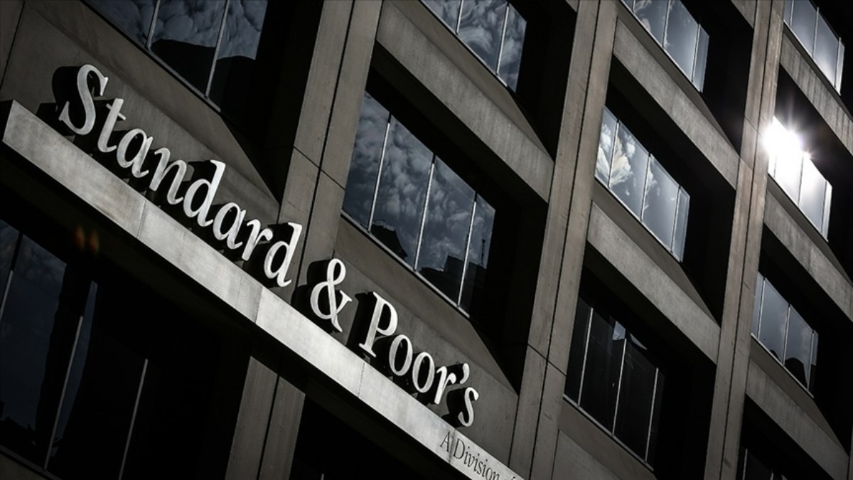 Standard & Poor’s, Türkiye’nin kredi notunu BB- olarak teyit etti