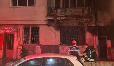 Suriyelilerin evine kundaklama: Şüpheli avukat ve arkadaşı çıktı