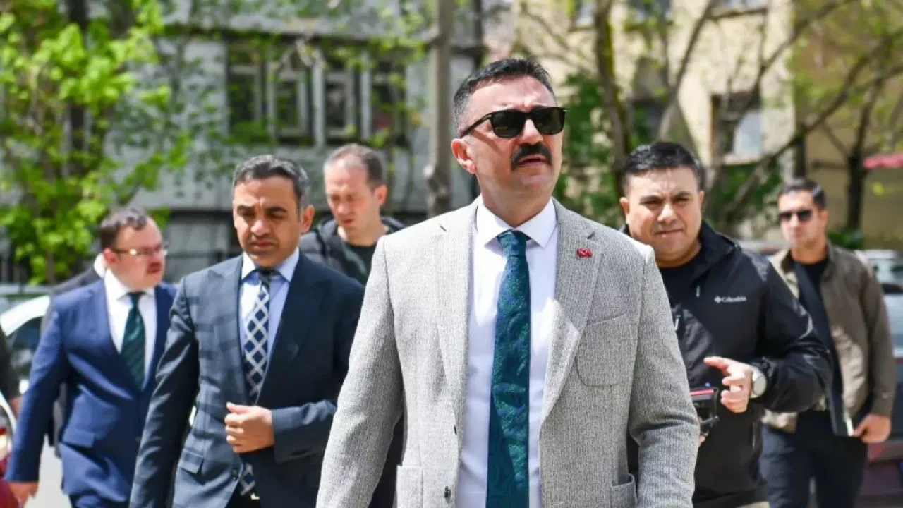 Tunceli Valisi Bülent Tekbıyıkoğlu Merkez’e çekildi