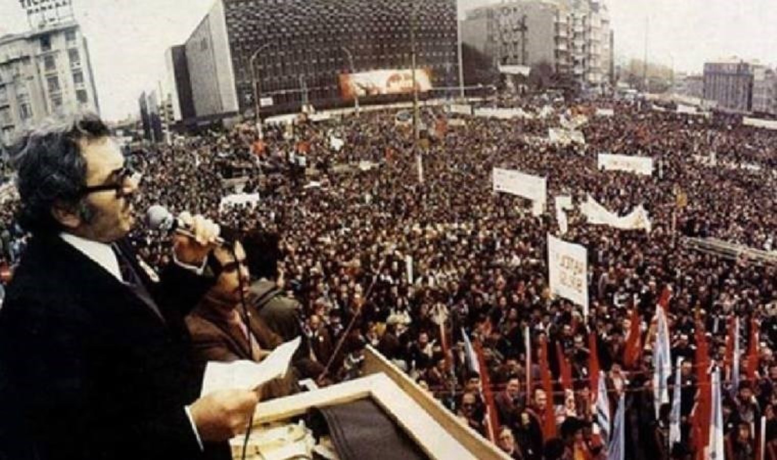 TÜSTAV, ‘Kanlı 1 Mayıs’ için yeni belgeler yayımladı!