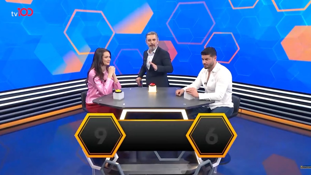 TV100’ün ekran başına kilitleyen yarışma programı Alfapetek’te ünlüler geçidi