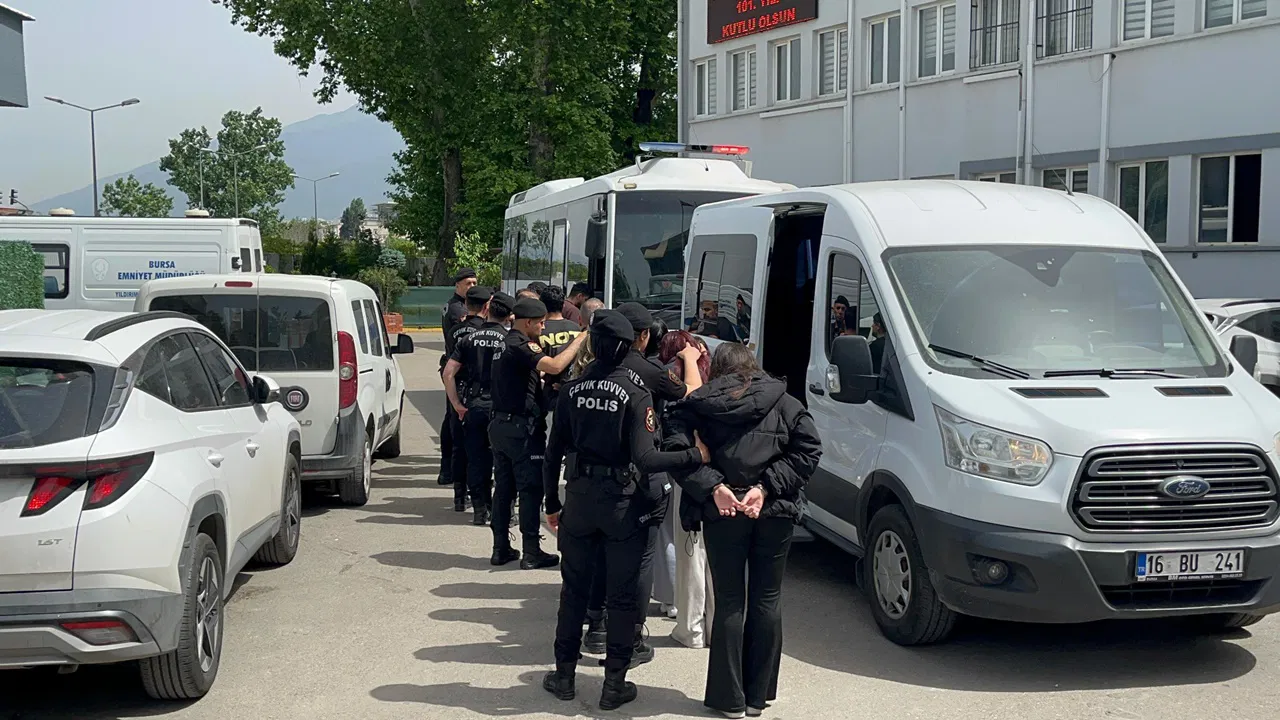 ‘Uzlaştırıcı avukat’ dolandırıcılığı: 12 kişiye tutuklama