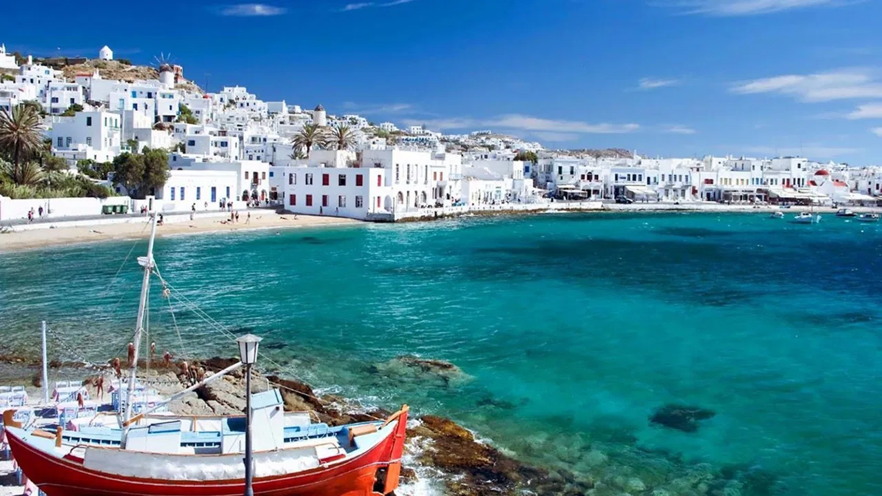 Yunan adalarına gitmek isteyenlere kötü haber: Kapıda vize ücretleri zamlandı!