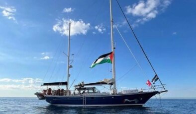 5. İpek Yolu Uluslararası Şiir ve Sanat Festivali Dubai’de dünya şairlerini buluşturdu: Nurduran Duman’a ‘Yılın Avrupalı Şair Ödülü’