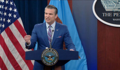 ABD Savunma Bakanı Hegseth: Medya skandal peşinde koşuyor
