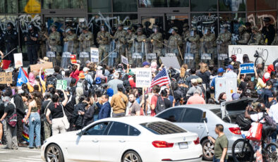 ABD’de eylemler sürüyor: Los Angeles’ta sokağa çıkma yasağı ilan edildi