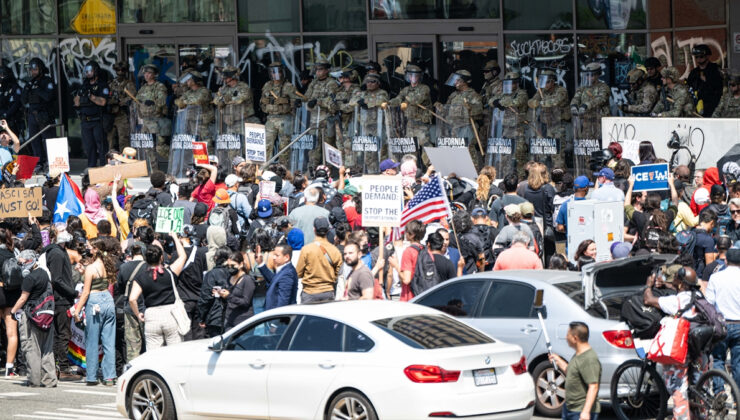 ABD’de eylemler sürüyor: Los Angeles’ta sokağa çıkma yasağı ilan edildi