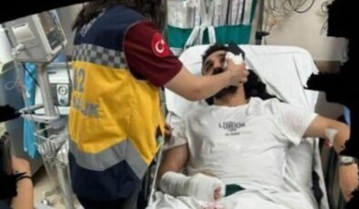 Acil servis doktoruna hasta yakınlarından saldırı