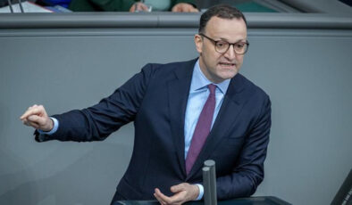 Alman siyasetçi Spahn: Nükleer silahlara doğrudan erişebilmeliyiz