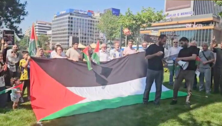 Ankara’da ‘Madleen’ eylemi: İnsanlığını kaybetmemiş herkesi sokaklara, meydanlara bekliyoruz