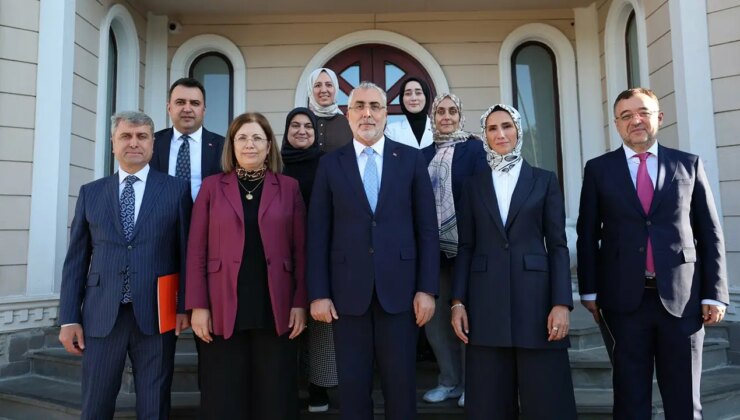 Bakan Işıkhan’dan KADEM’e ziyaret: ‘Aile yapısını’ görüştüler